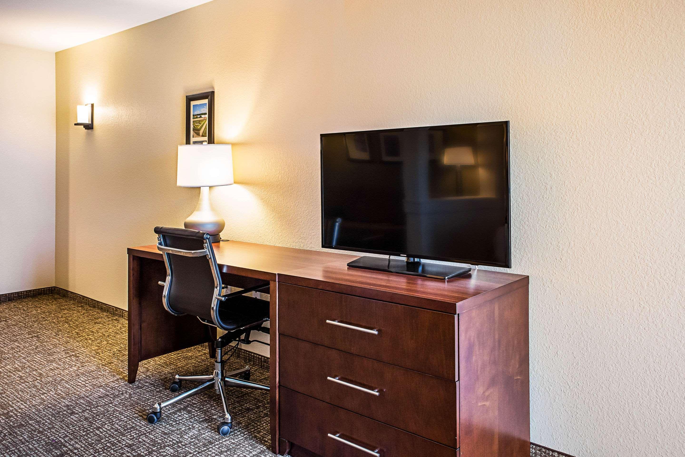 Comfort Inn & Suites Niagara Falls Blvd Usa Exterior foto